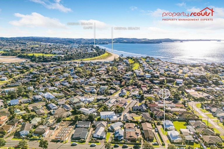 Photo of property in 49a Bay Street, Red Beach, 0932