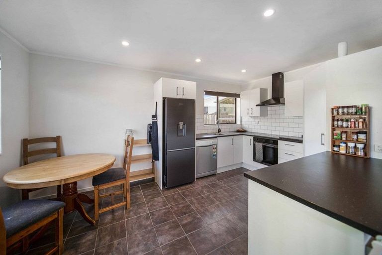 Photo of property in 3/14 King Edward Avenue, Papakura, 2110