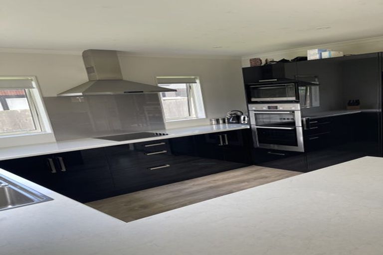 Photo of property in 349 One Tree Point Road, One Tree Point, 0118