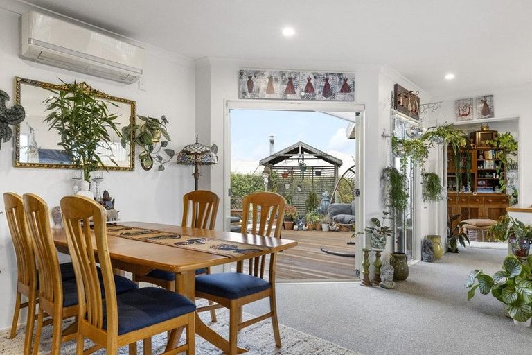 Photo of property in 16 Whetu Place, Nukuhau, Taupo, 3330