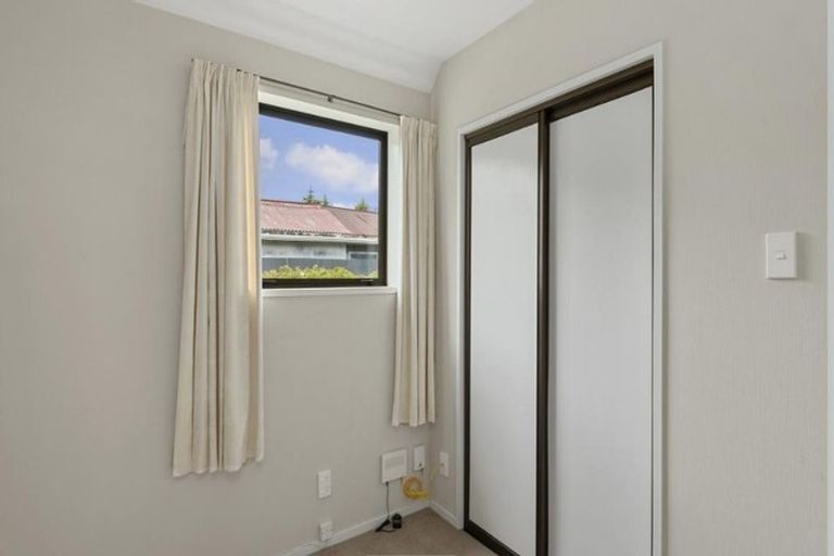 Photo of property in 77b Abberley Crescent, St Albans, Christchurch, 8014