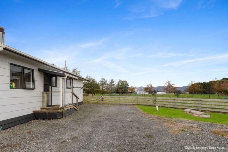 Photo of property in 63a Laward Road, Shannon, Palmerston North, 4474