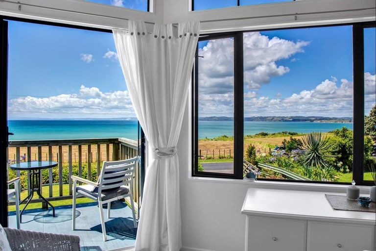 Photo of property in 129 Turangi Road Lower, Motunui, Waitara, 4383