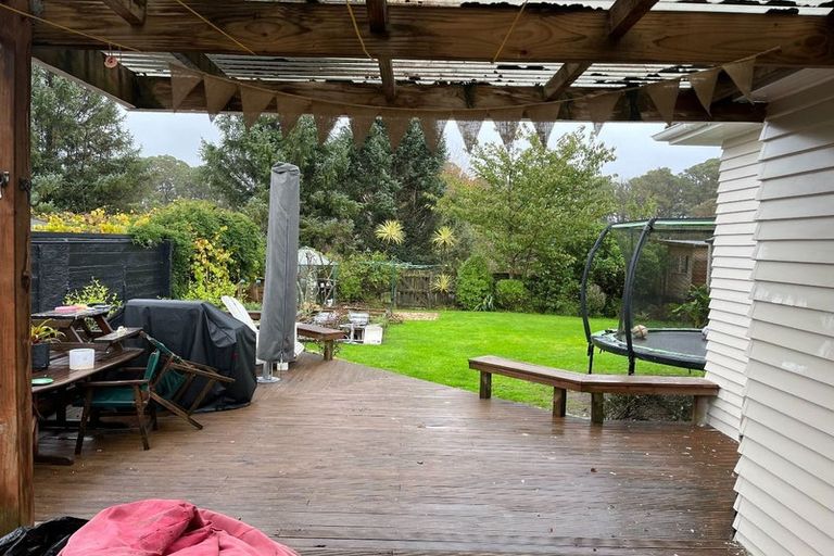Photo of property in 122 Koutu Road, Kawaha Point, Rotorua, 3010