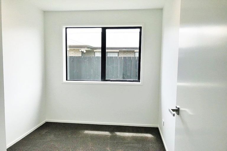 Photo of property in 61 Clarks Beach Road, Clarks Beach, 2122