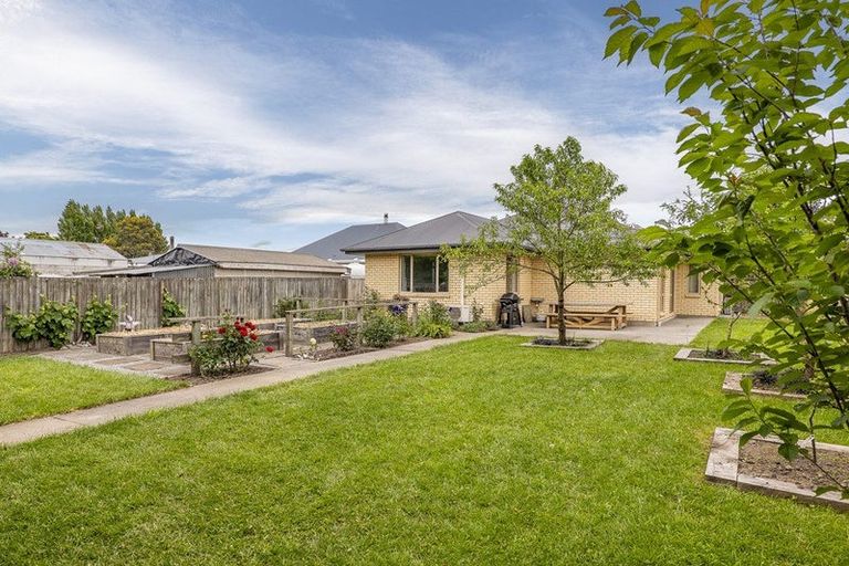 Photo of property in 450 Hills Road, Mairehau, Christchurch, 8052