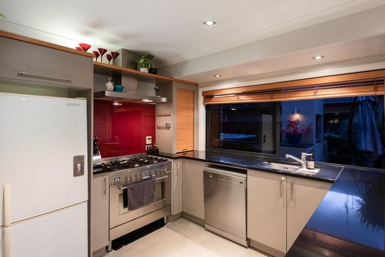 Photo of property in 618 Gloucester Road, Papamoa Beach, Papamoa, 3118