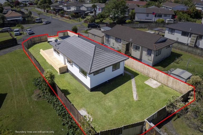 Photo of property in 3/10 Ebenezer Way, Clendon Park, Auckland, 2103