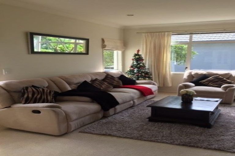 Photo of property in 23 Furlong Crescent, Churton Park, Wellington, 6037