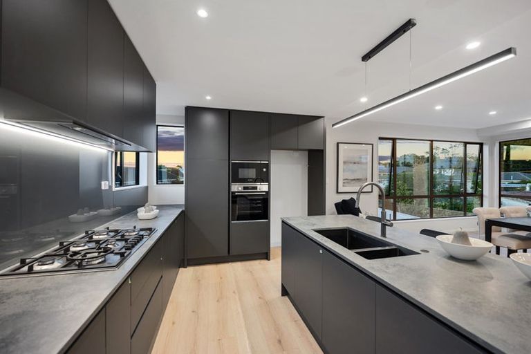 Photo of property in 13d Dominion Street, Takapuna, Auckland, 0622