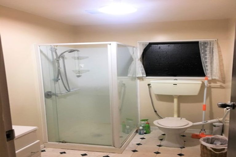 Photo of property in 4/36 Division Street, Riccarton, Christchurch, 8041