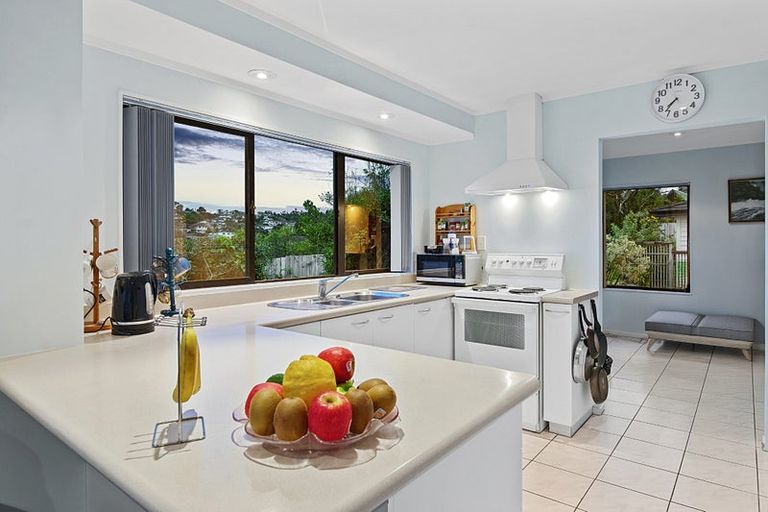 Photo of property in 42b Redwing Street, Browns Bay, Auckland, 0630