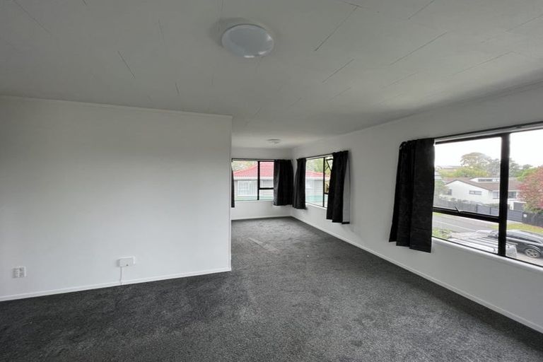 Photo of property in 139 Moire Road, West Harbour, Auckland, 0618