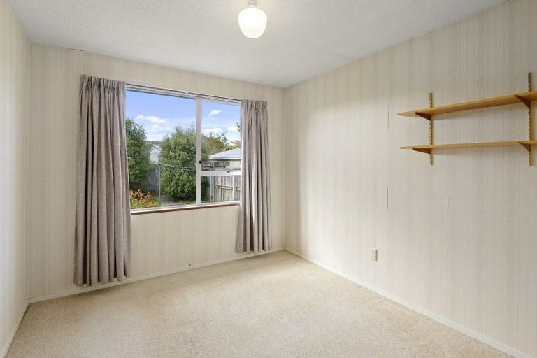 Photo of property in 14 Daytona Place, Parklands, Christchurch, 8083
