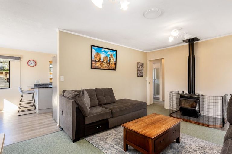 Photo of property in 27 Rose Street, Ranui, Porirua, 5024