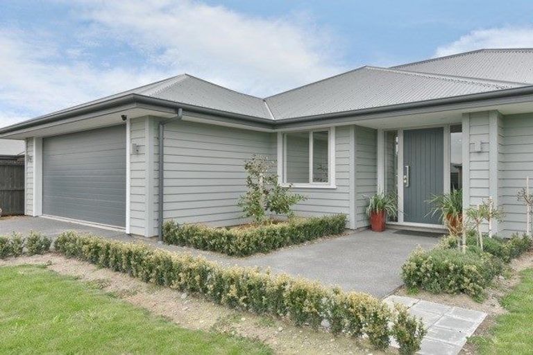 Photo of property in 11 Cassini Place, Leeston, 7632