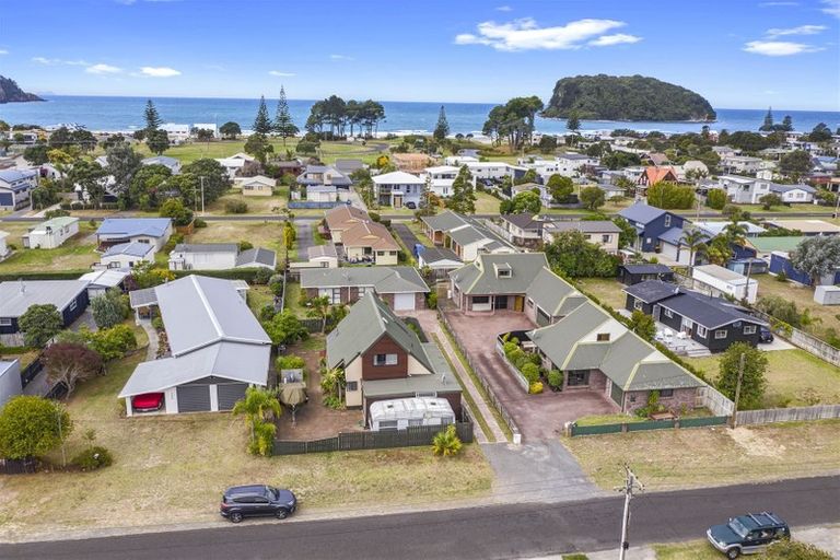 Photo of property in 212a Sylvia Road, Whangamata, 3620