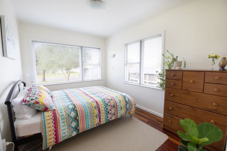Photo of property in 8 Magdalen Crescent, Pirimai, Napier, 4112