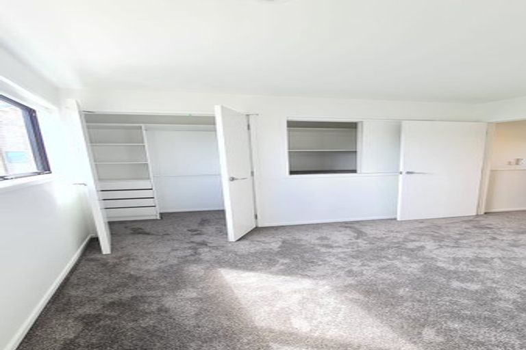 Photo of property in 5/57 Taikata Road, Te Atatu Peninsula, Auckland, 0610