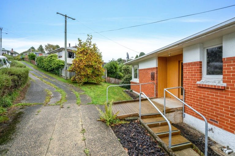 Photo of property in 15 Truby King Crescent, Liberton, Dunedin, 9010