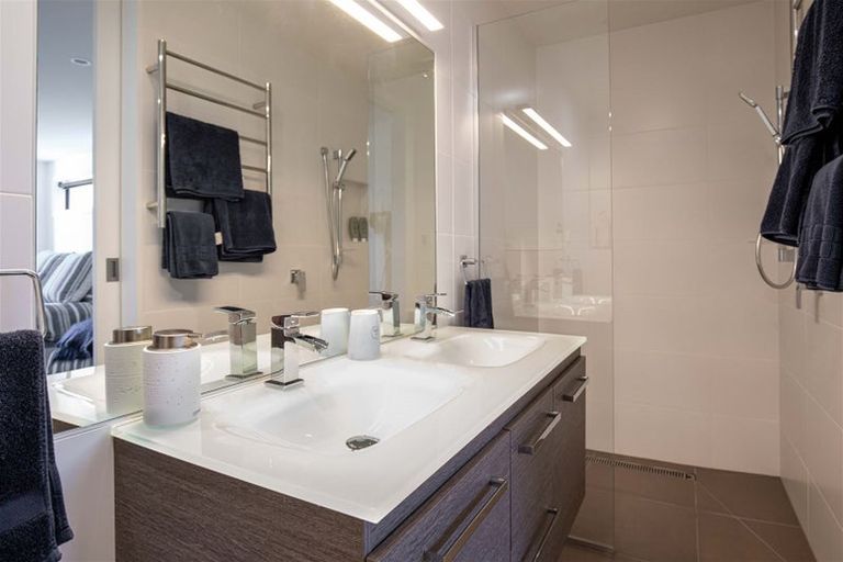 Photo of property in 39a Melmore Terrace, Cromwell, 9310