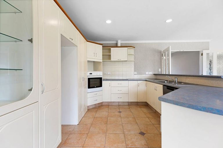 Photo of property in 39 Tuihana Drive, Papamoa Beach, Papamoa, 3118