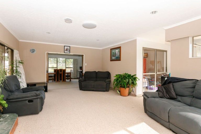Photo of property in 47 Laws Road, Dannevirke, 4972