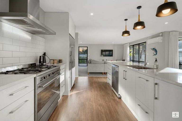 Photo of property in 28a Revell Drive, Ohauiti, Tauranga, 3112