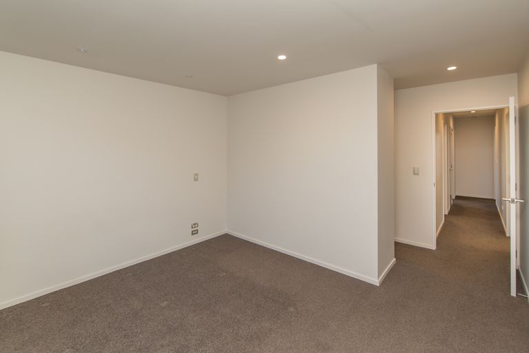 Photo of property in 2 Cable Lane, Halswell, Christchurch, 8025