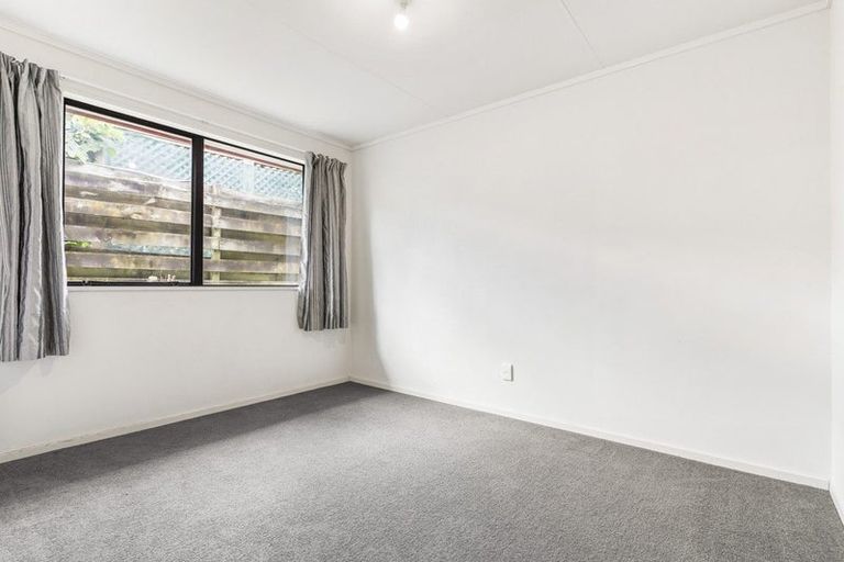 Photo of property in 74b Resolution Road, Welcome Bay, Tauranga, 3112