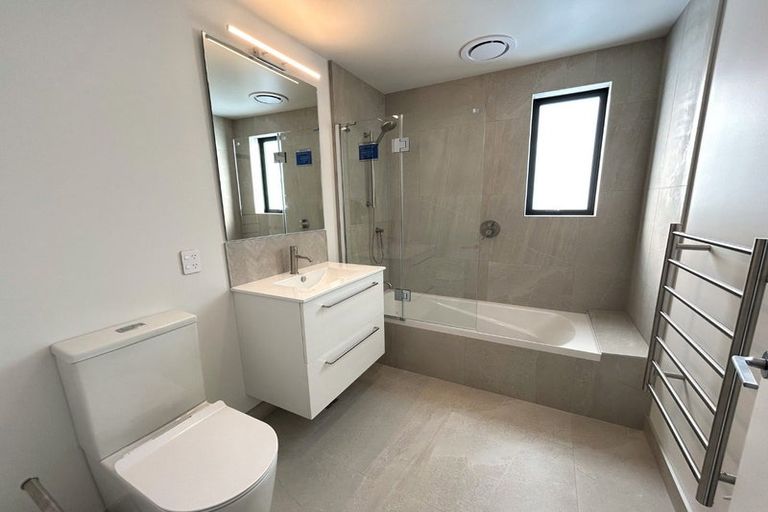 Photo of property in 81 Holystone Road, Whitby, 5024