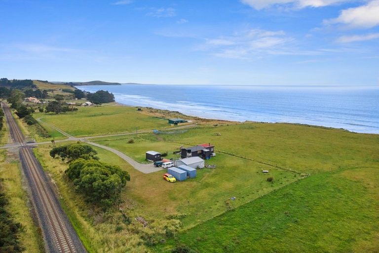 Photo of property in 13 Stafford Street, Hampden, 9410