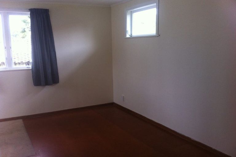 Photo of property in 440 West Coast Road, Glen Eden, Auckland, 0602