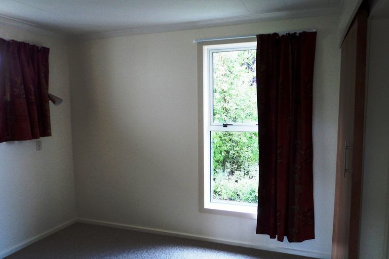 Photo of property in 57 Kennedy Crescent, Wanaka, 9305