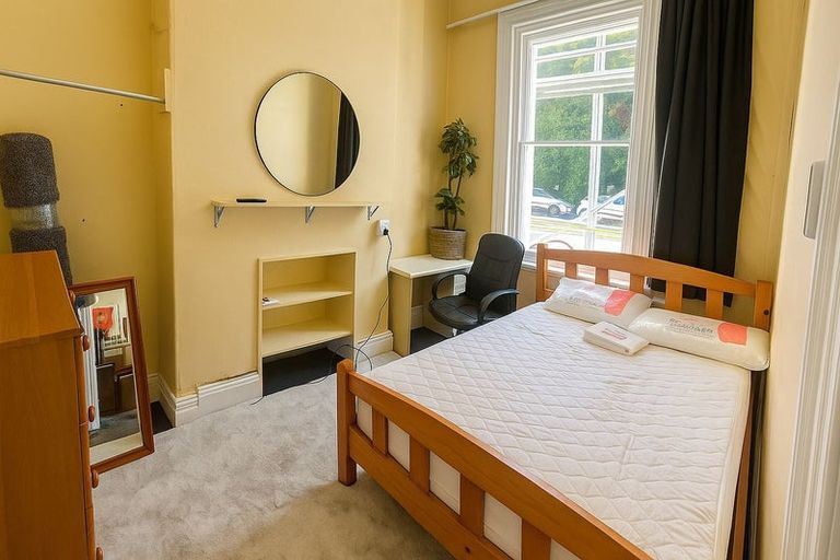 Photo of property in 25 Queen Street, North Dunedin, Dunedin, 9016