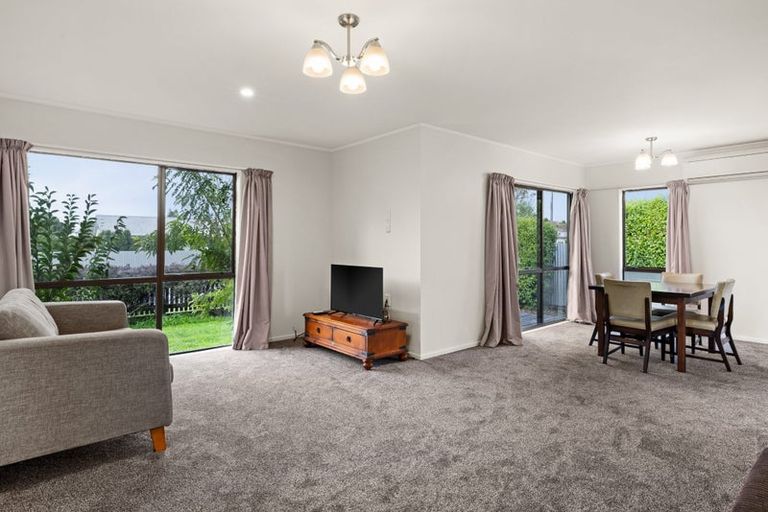 Photo of property in 905 Collinge Road, Mayfair, Hastings, 4122