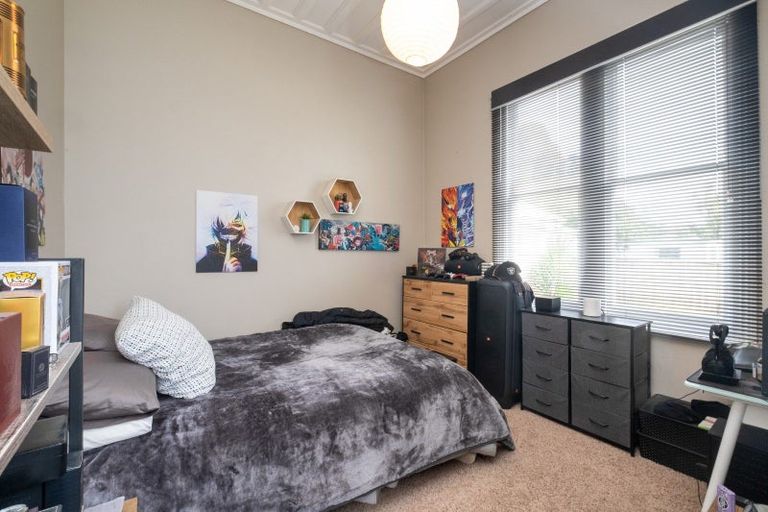 Photo of property in 11a Main Street, Hospital Hill, Napier, 4110