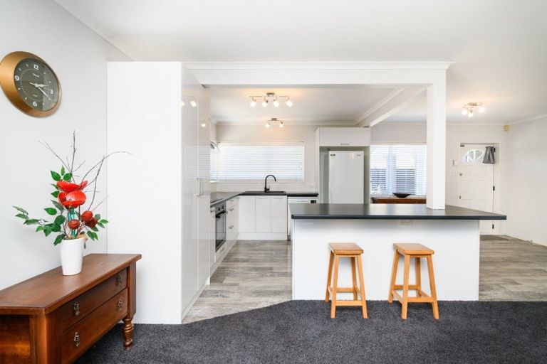 Photo of property in 7a Karamu Avenue, Takaro, Palmerston North, 4410