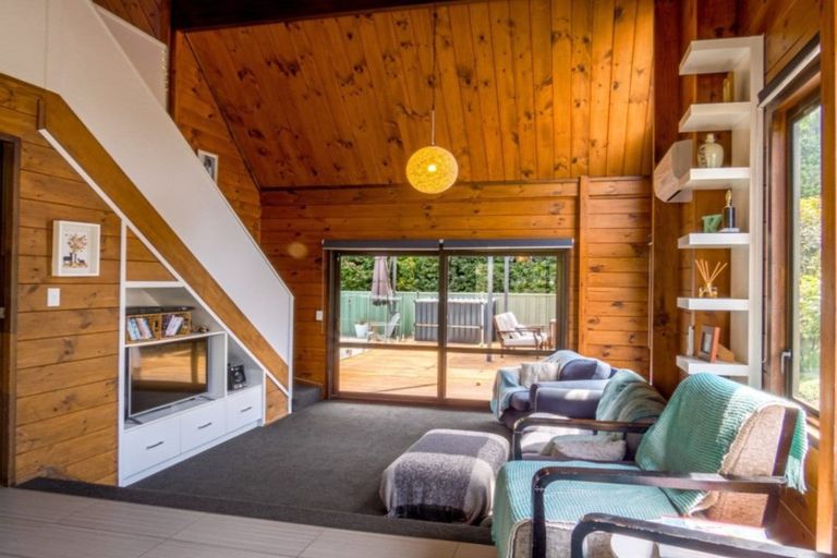 Photo of property in 445 West Bank Road, Edgecumbe, Whakatane, 3193