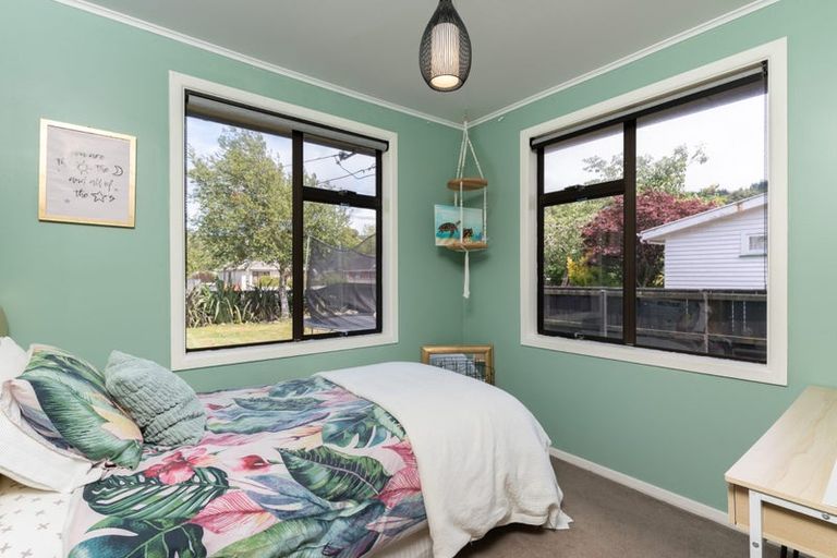 Photo of property in 60 Brentwood Street, Trentham, Upper Hutt, 5018