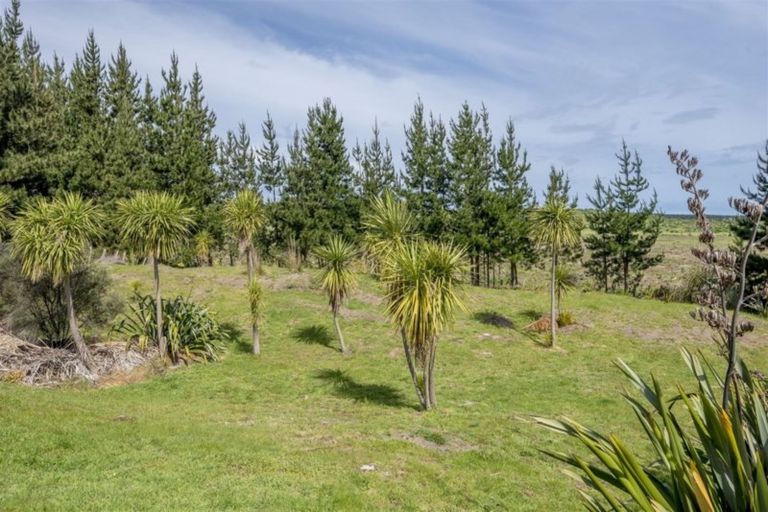 Photo of property in 8 Mowhia Grove, Waitarere, Levin, 5510