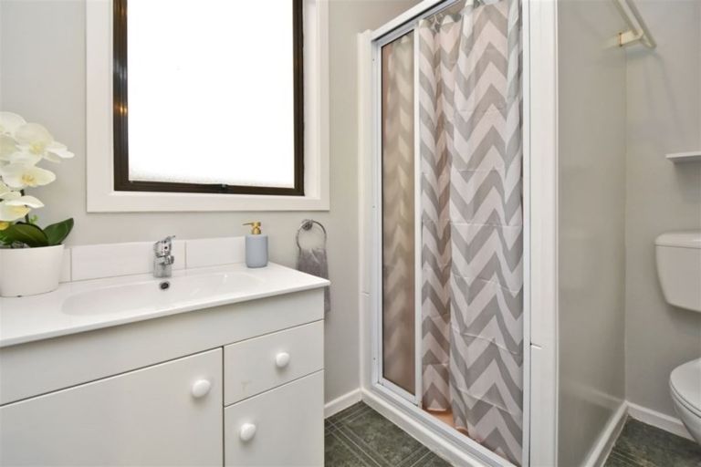 Photo of property in 33 Parnwell Street, Burwood, Christchurch, 8083