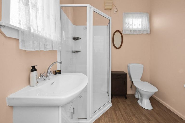 Photo of property in 9 Chester Place, Taradale, Napier, 4112