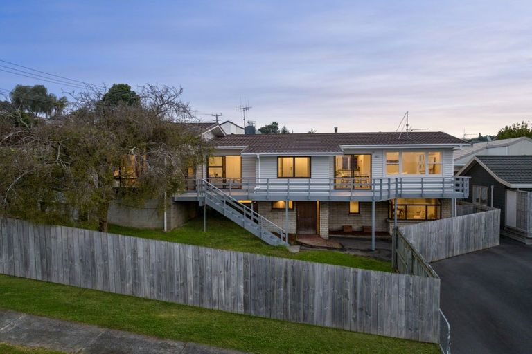 Photo of property in 24 Otumoetai Road, Judea, Tauranga, 3110