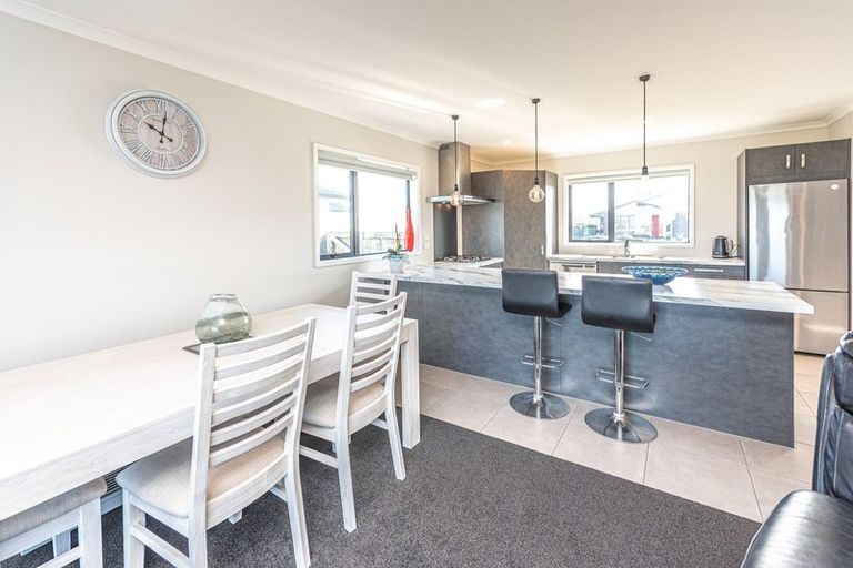 Photo of property in 41 Magnolia Crescent, Tawhero, Whanganui, 4501