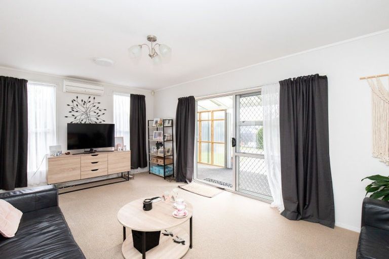 Photo of property in 32 Mahana Road, Ngatea, 3503