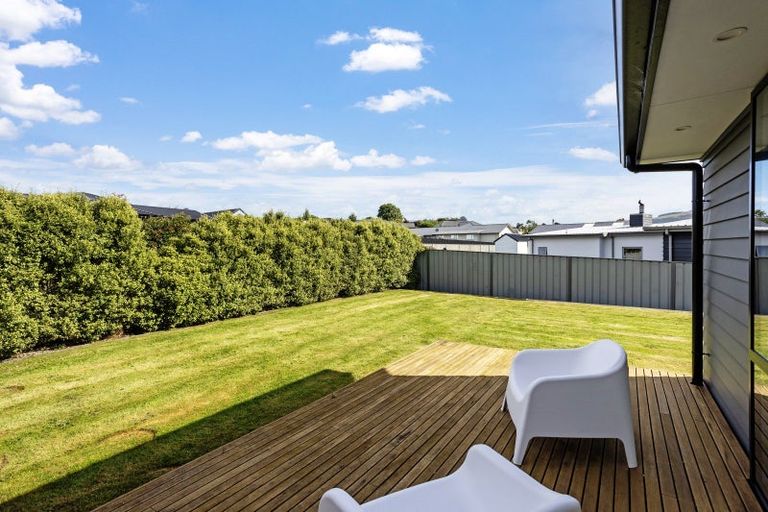 Photo of property in 29 Awa Toru Drive, Fairfield, Dunedin, 9018