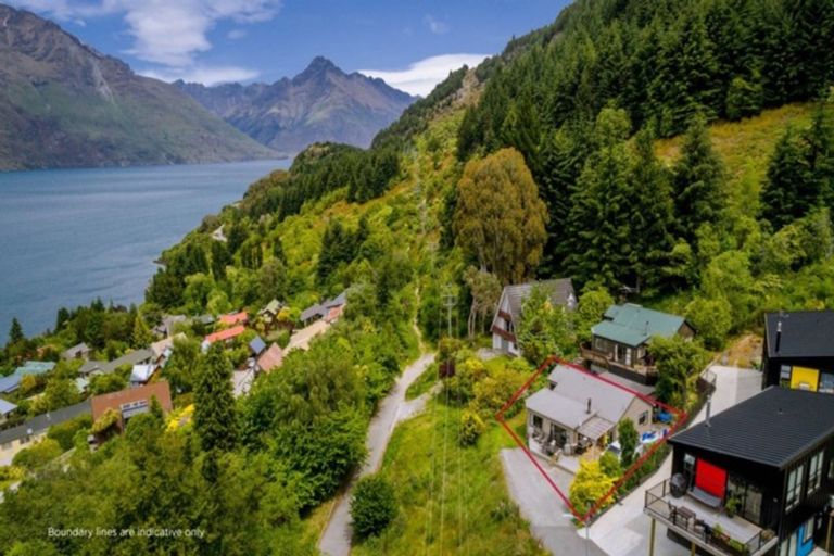 Photo of property in 43a Arawata Terrace, Fernhill, Queenstown, 9300