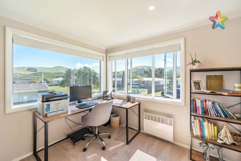 Photo of property in 2 Otira Grove, Kelson, Lower Hutt, 5010