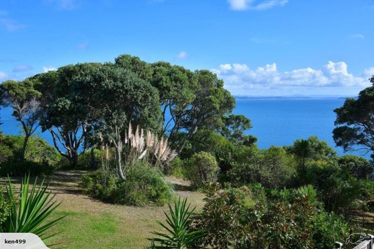 Photo of property in 112a Pacific Parade, Army Bay, Whangaparaoa, 0930